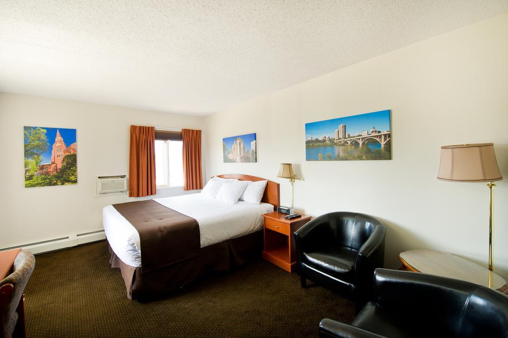 Riviera Motor Inn Saskatoon Szoba fotó