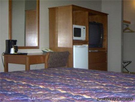 Riviera Motor Inn Saskatoon Szoba fotó