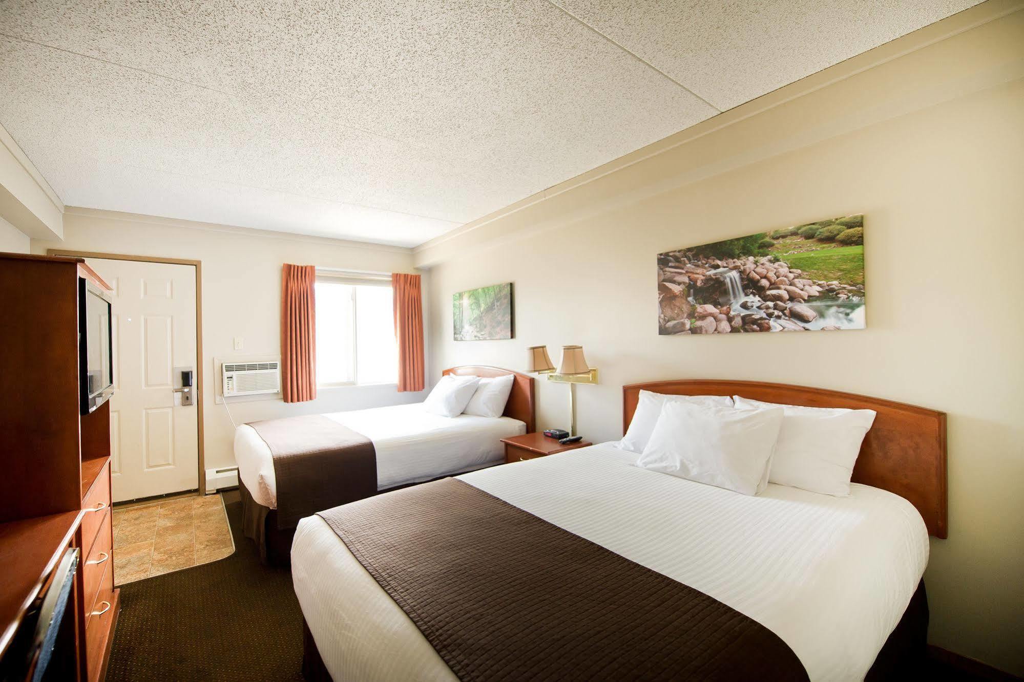 Riviera Motor Inn Saskatoon Kültér fotó
